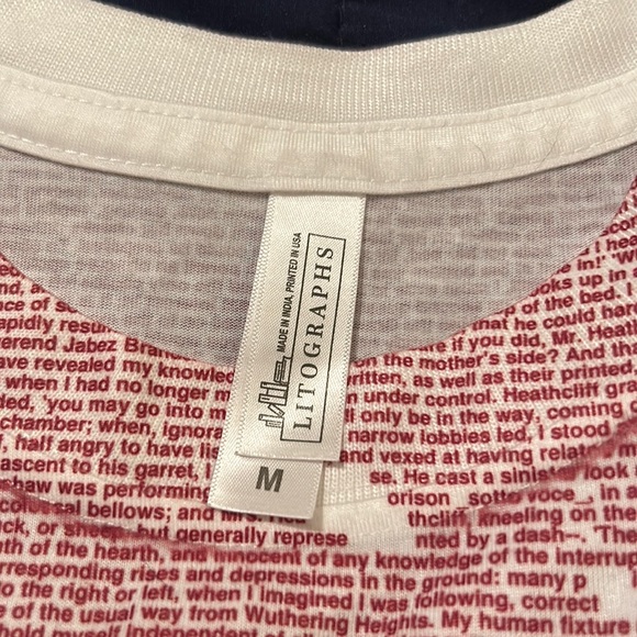 Litographs Wuthering Heights Tshirt - Picture 3 of 4